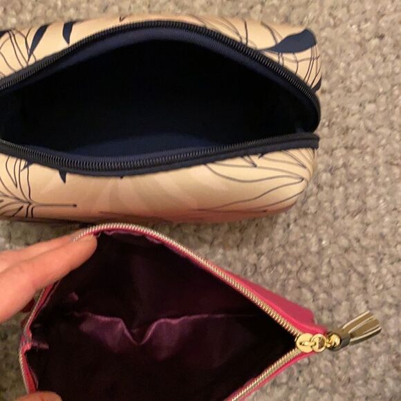 Bundle set 2 cosmetics bags. Tarte & no name . - Picture 5 of 9